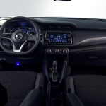 nissanKicks2020_interior.jpg